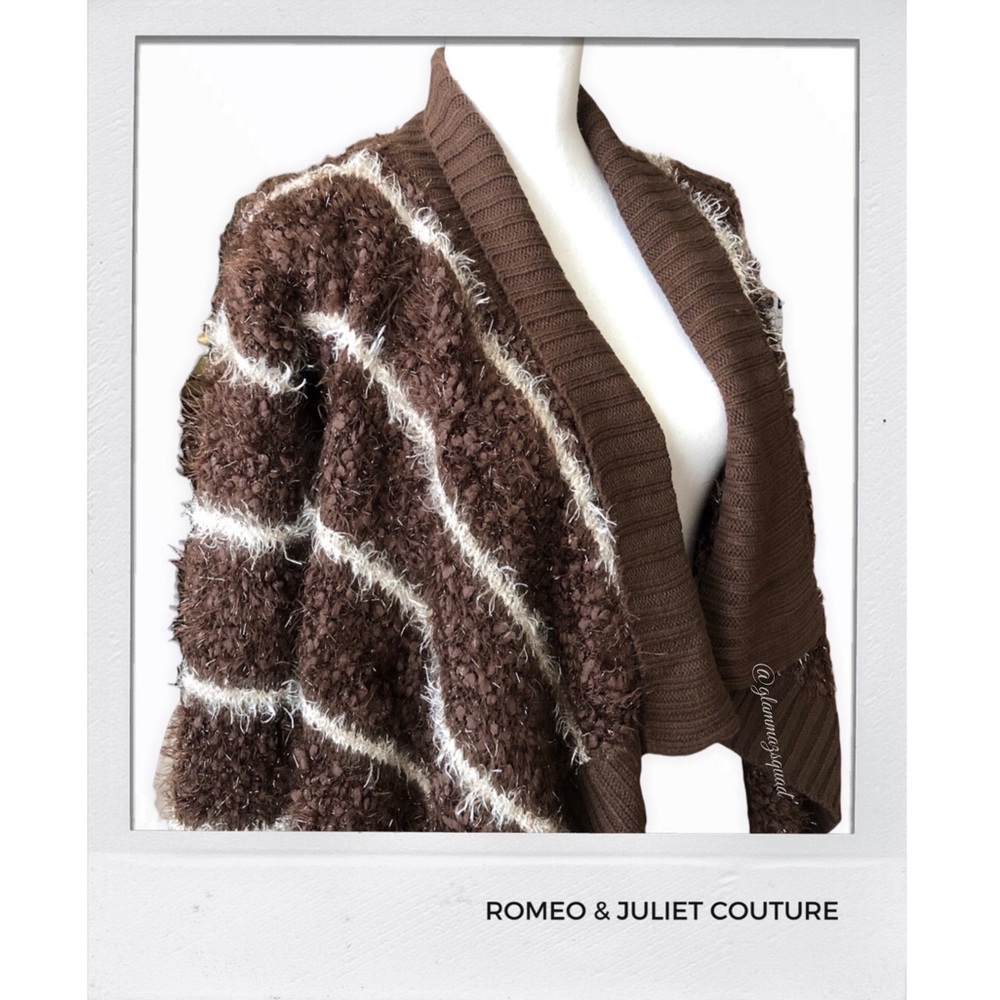 ROMEO & JULIET COUTURE Brown Open Shawl Collar Knit Cardigan